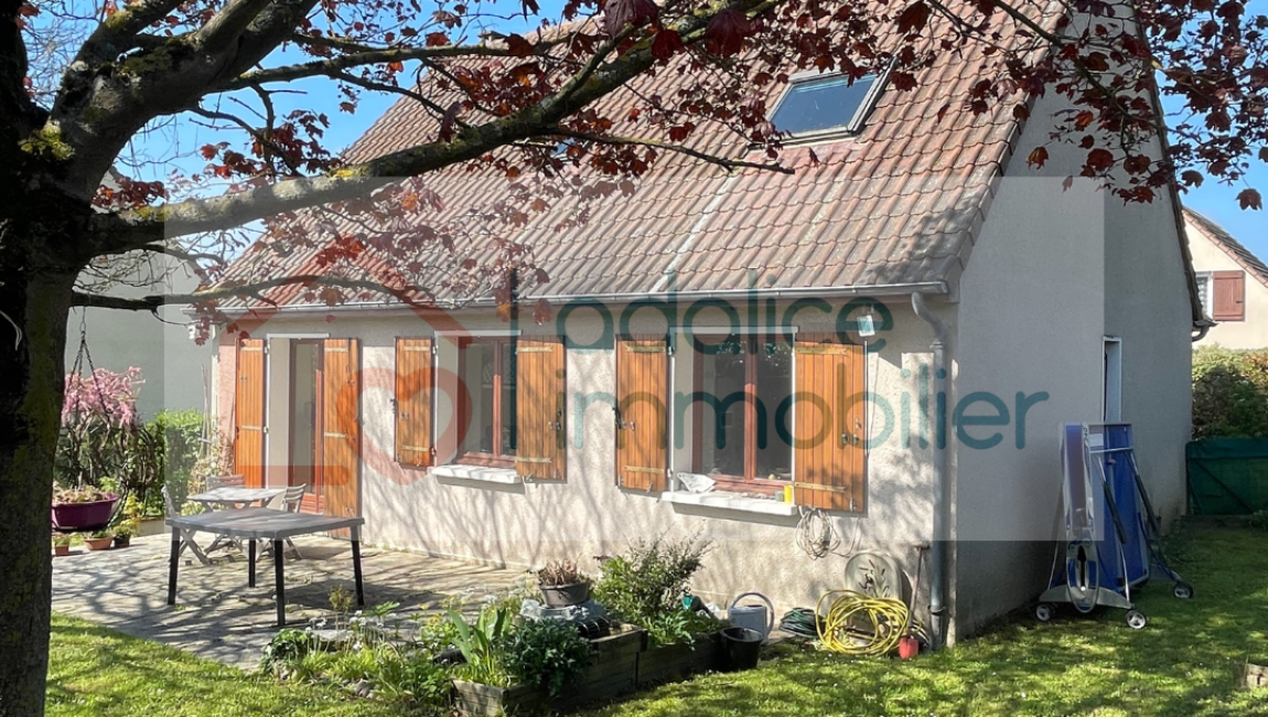 Maison Chanteloup Les Vignes 6 pièces 114 m2